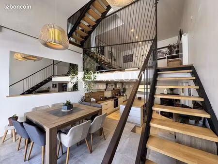 maison 6 pièces 122 m²