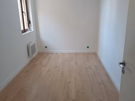loue maison de ville