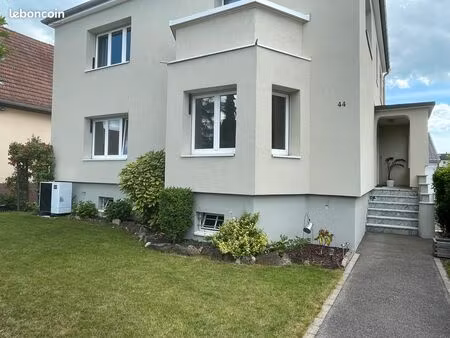 appartement spacieux 95 m2  garage  exterieurs