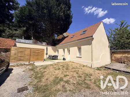 propriété 4 pièces 168 m²