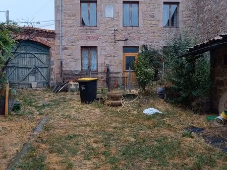 ferme en pierre 200m²