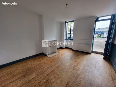 maison t4 de 85m²  3 chambres avec jardin - centre nérac (parking gratuit)