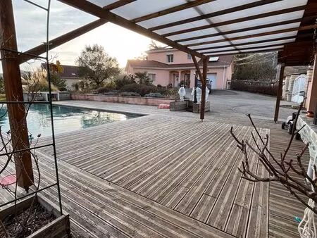 villa 120m2 sur 3300m2 de terrain à varacieux