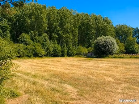 terrain 3 069 m² roquetoire