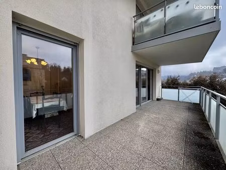appartement 3 pièces 66 m²