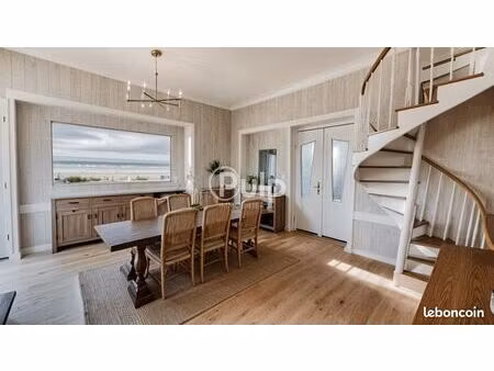 maison de ville 9 pièces 121 m²