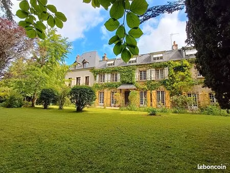 propriété 9 pièces 270 m²