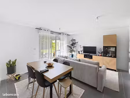 appartement 3 pièces 67 m²
