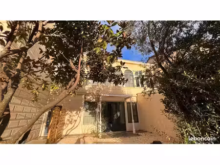 studio meublé lumineux – les fontanières – petite copropriété de charme