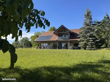 chalet 5 pièces 161 m²