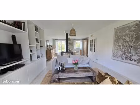 maison 6 pièces 135 m²