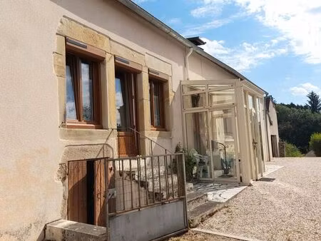 longère 8 pièces 136 m²