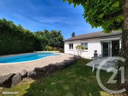maison 4 pièces 102 m²