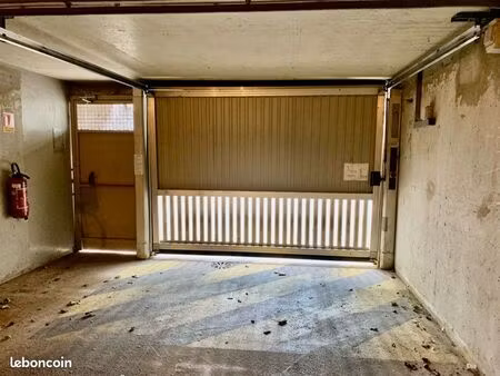 parking sous-sol copropriété idéal van