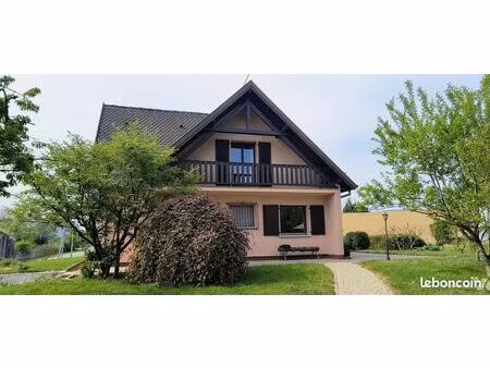maison 7 pièces 130 m²