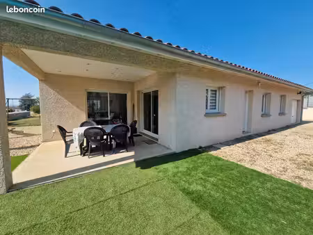 belle villa p-p 117m² hab / garage / terrain plat 800m² / calme et vue