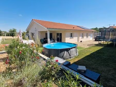 belle villa p-p 117m² hab / garage / terrain plat env 800m² / calme et vue