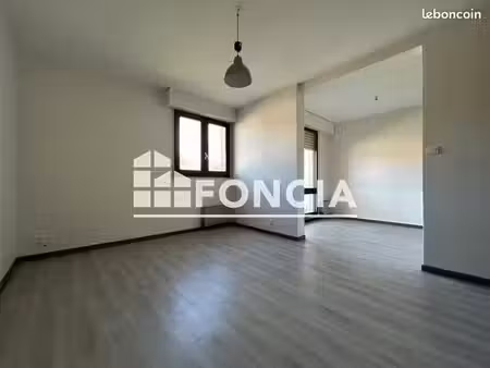 studio 1 pièce 26 m²