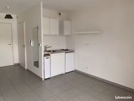 studio de 29m2 à neuville sur saône