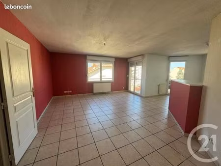 appartement 3 pièces 69 m²
