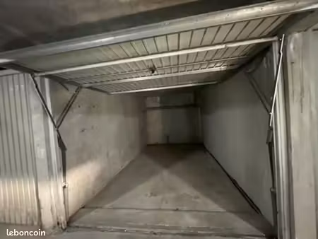 garage box fermé 14m² sous-sol – rue du soleil  font-romeu