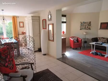 maison 7 pièces 101 m²