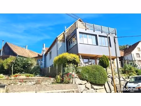 maison 9 pièces 341 m²