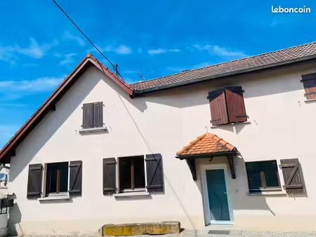 maison familiale de 148 m² avec garage  dépendance et grenier aménageable