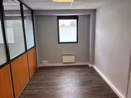 bureaux 50 m²