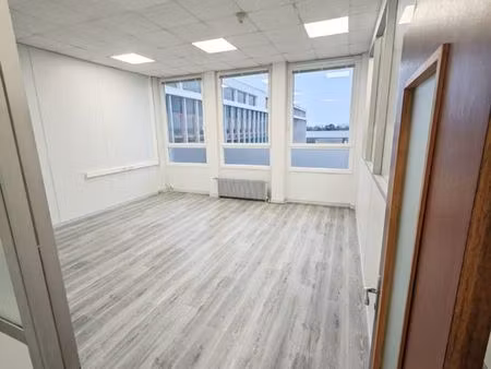 2 500 - 150m²