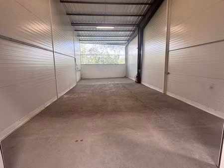 à louer – cellule de stockage et d’activité d’environ 80 m² à breuil-le-sec (oise)