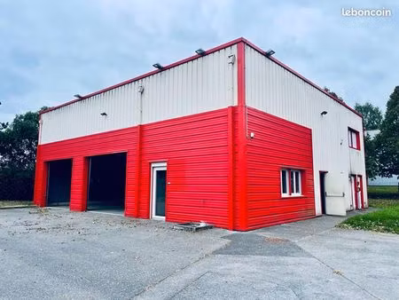 local d'activité 317 m²