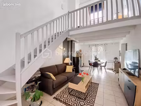 maison 6 pièces 134 m²