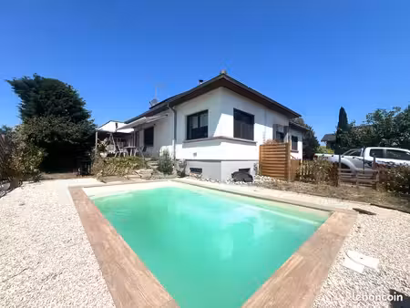 maison 6 pièces 150 m²