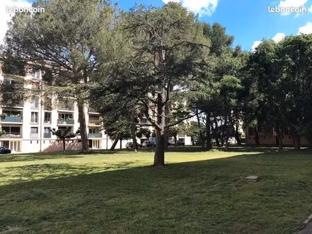 particulier à particulier vends f4 résidence la promenade