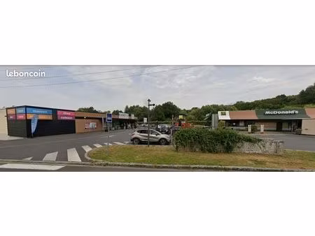 local commercial bury