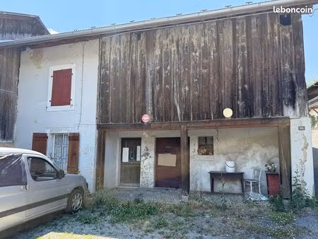 propriété 5 pièces 60 m²