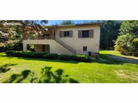 maison 7 pièces 130 m²
