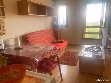 studio 1 pièce 18 m²