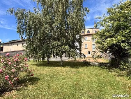 immeuble 500 m² saint-igny-de-vers