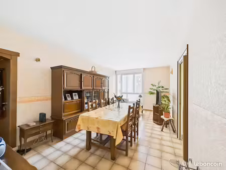appartement 4 pièces 67 m²
