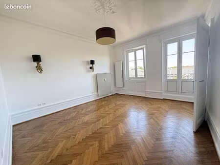 appartement 5 pièces 127 m²