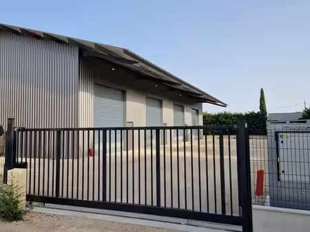 hangar box à vedene