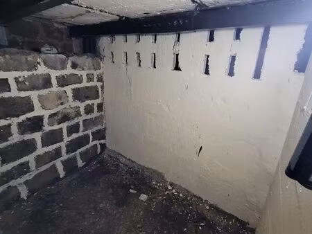 cave saine 4m2 rénovée paris 20  acces securisé