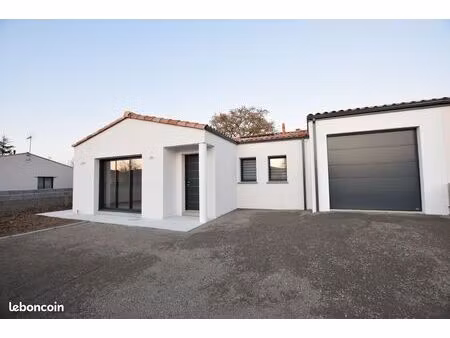 entre gorges et clisson maison 3 ch  garage et jardin