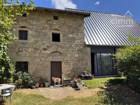 maison 5 pièces 116 m²