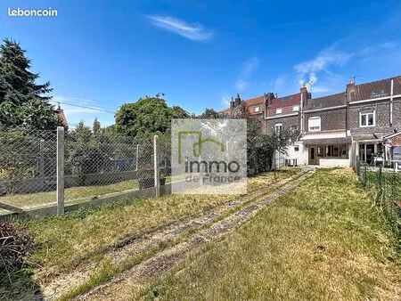maison de ville 5 pièces 88 m²