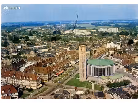 bâtiment de caractère de 300 m² – centre-ville d’yvetot