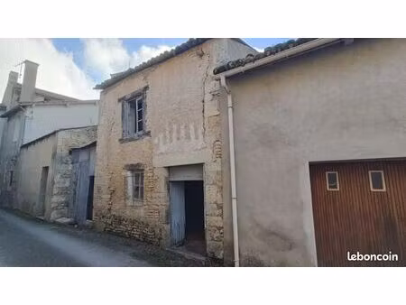 parking/box 94 m² vouillé