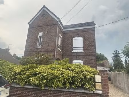 maison 5 pièces 93 m²